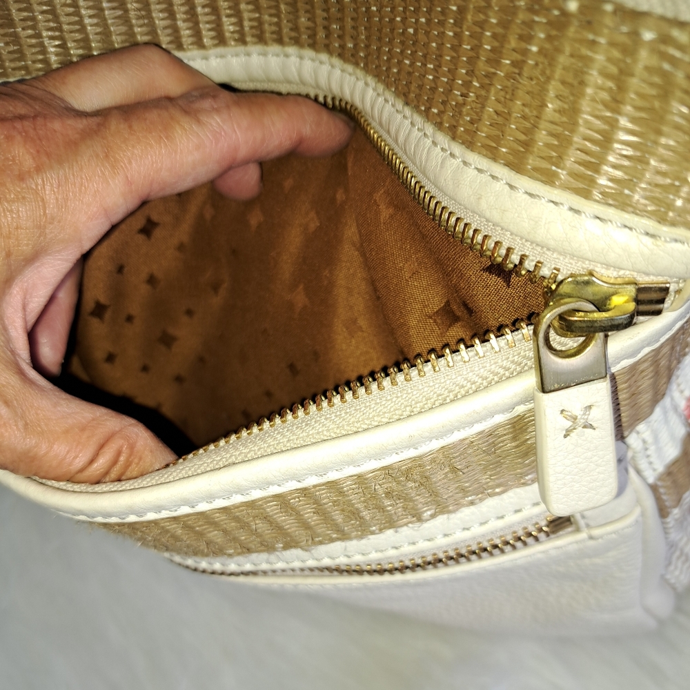 Fossil midsz leather shoulder or crossbody bag - Picture 12 of 16